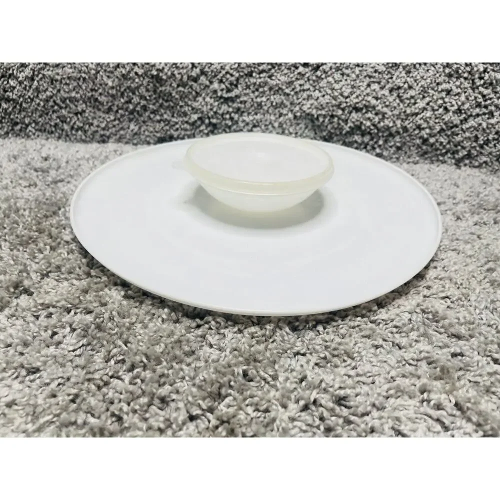 Tupperware vintage white